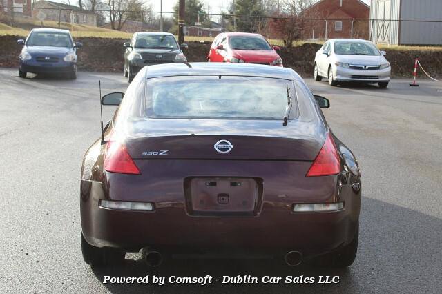 Used 2006 Nissan 350Z Enthusiast w/ (N93) Cargo Convenience Pkg RWD image 6