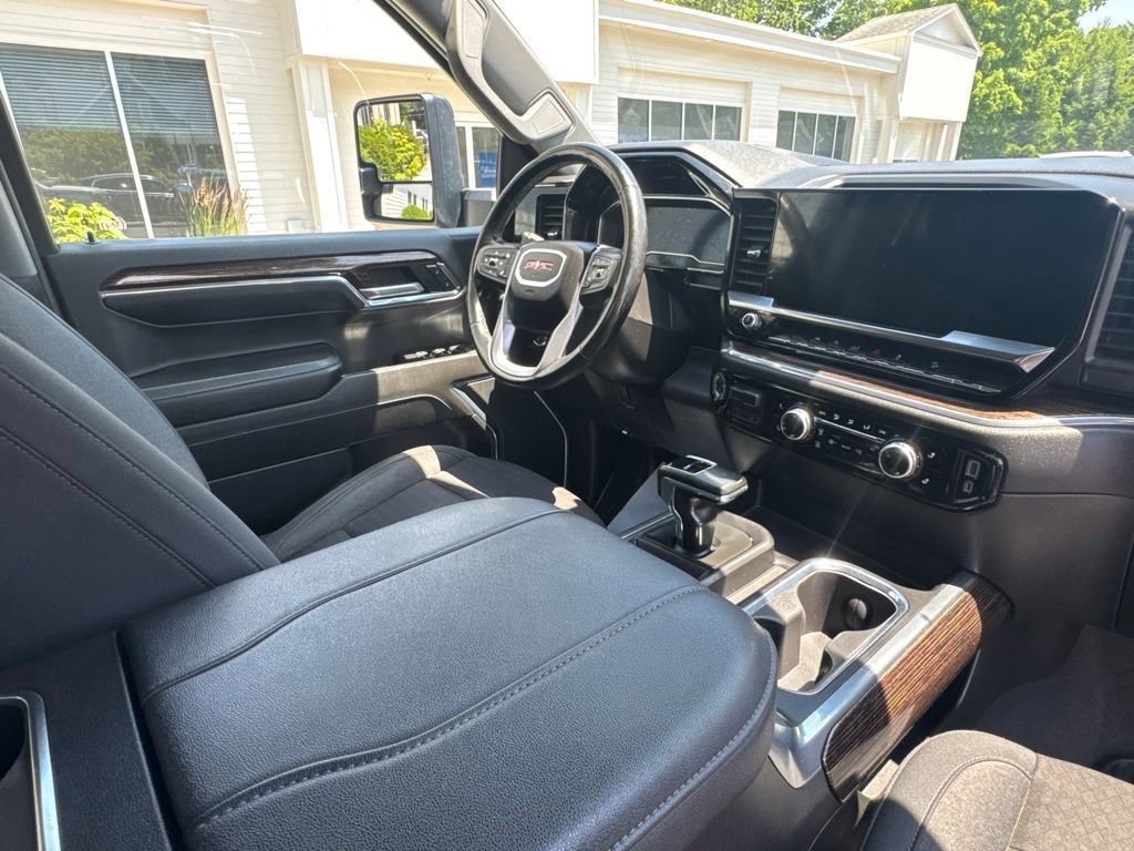 Used 2024 GMC Sierra 1500 Elevation w/ X31 Off-Road Package AWD/4WD image 60