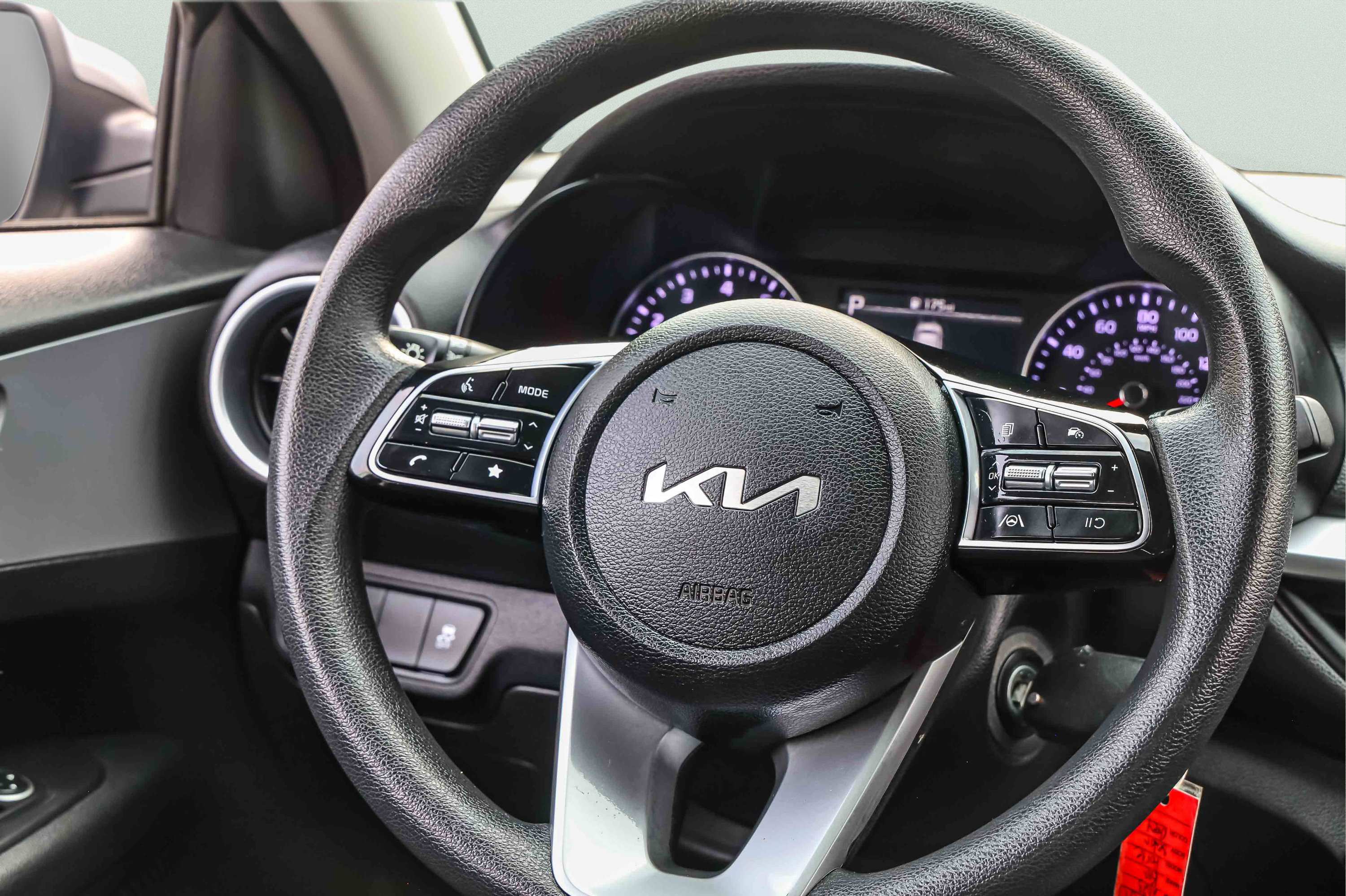 Certified 2023 Kia Forte LXS w/ LXS Technology Package FWD image 14