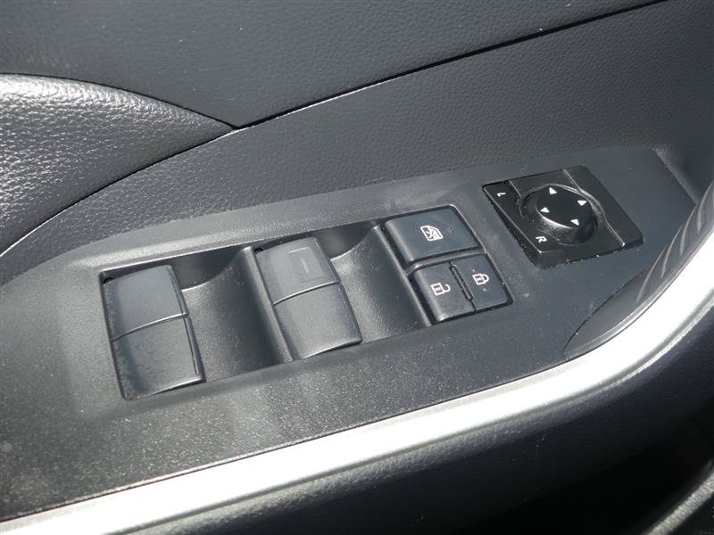 Used 2020 Toyota RAV4 LE w/ All Weather Liner Package AWD/4WD image 19