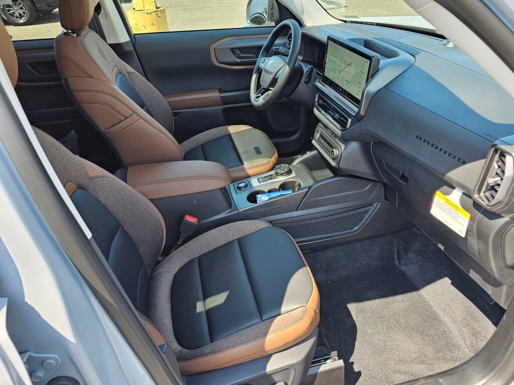 New 2026 Ford Bronco Sport Outer Banks w/ Outer Banks Tech Package+ AWD/4WD image 12