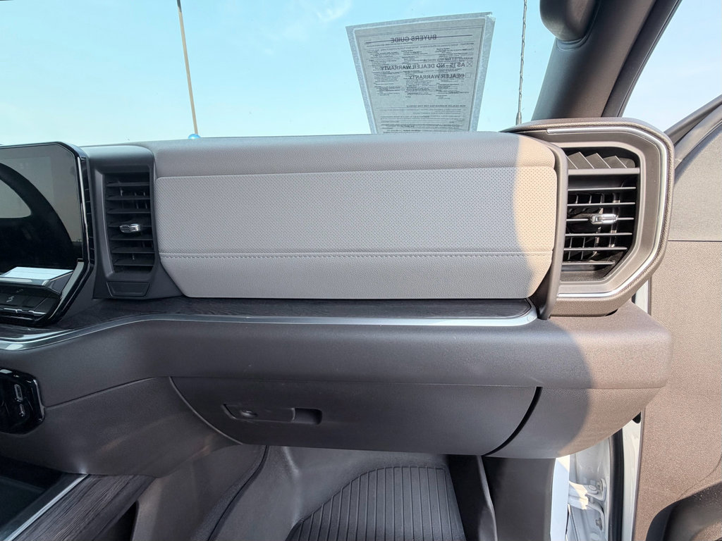 Used 2026 Chevrolet Silverado 2500 LTZ w/ LTZ Premium Package image 20