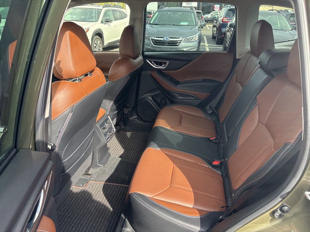 Certified 2023 Subaru Forester Touring AWD/4WD image 12