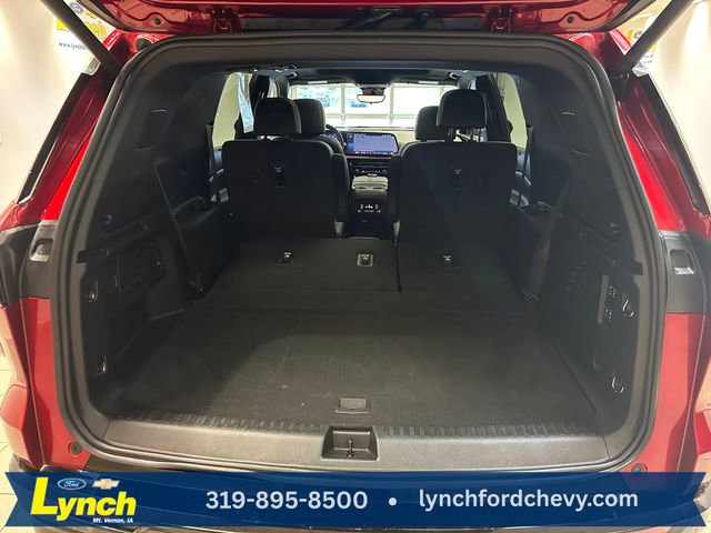 Used 2024 Chevrolet Traverse RS w/ LPO, Floor Liner Package AWD/4WD image 24