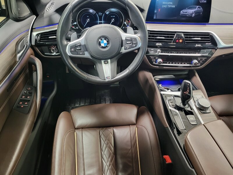 Used 2019 BMW M550i xDrive AWD/4WD image 28