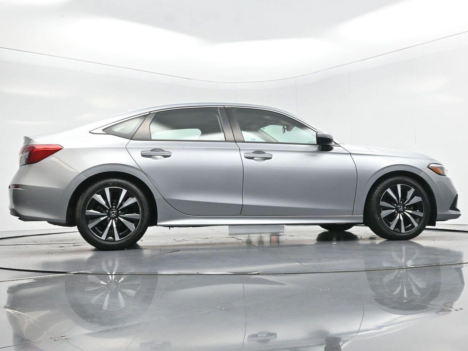 Used 2023 Honda Civic EX image 48