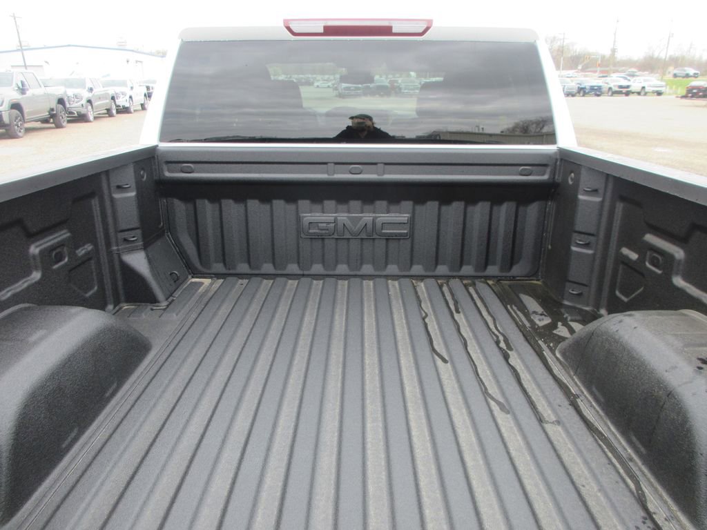 New 2026 GMC Sierra 1500 Elevation image 7