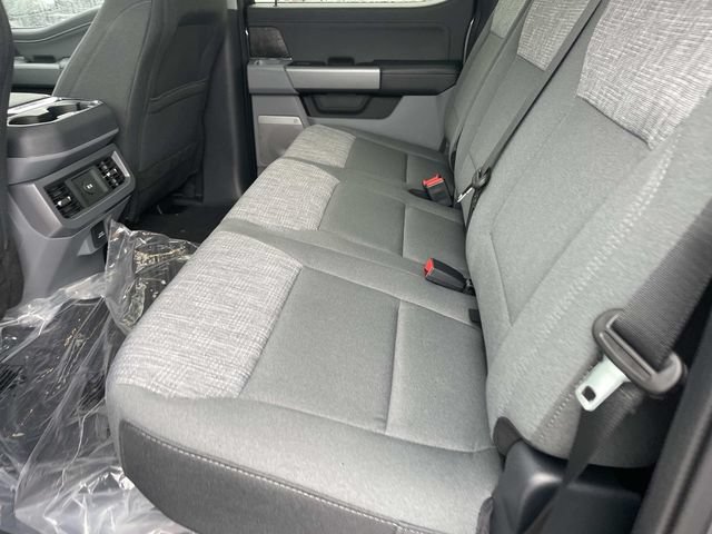 New 2026 Ford F350 XLT w/ XLT Premium Package AWD/4WD image 7