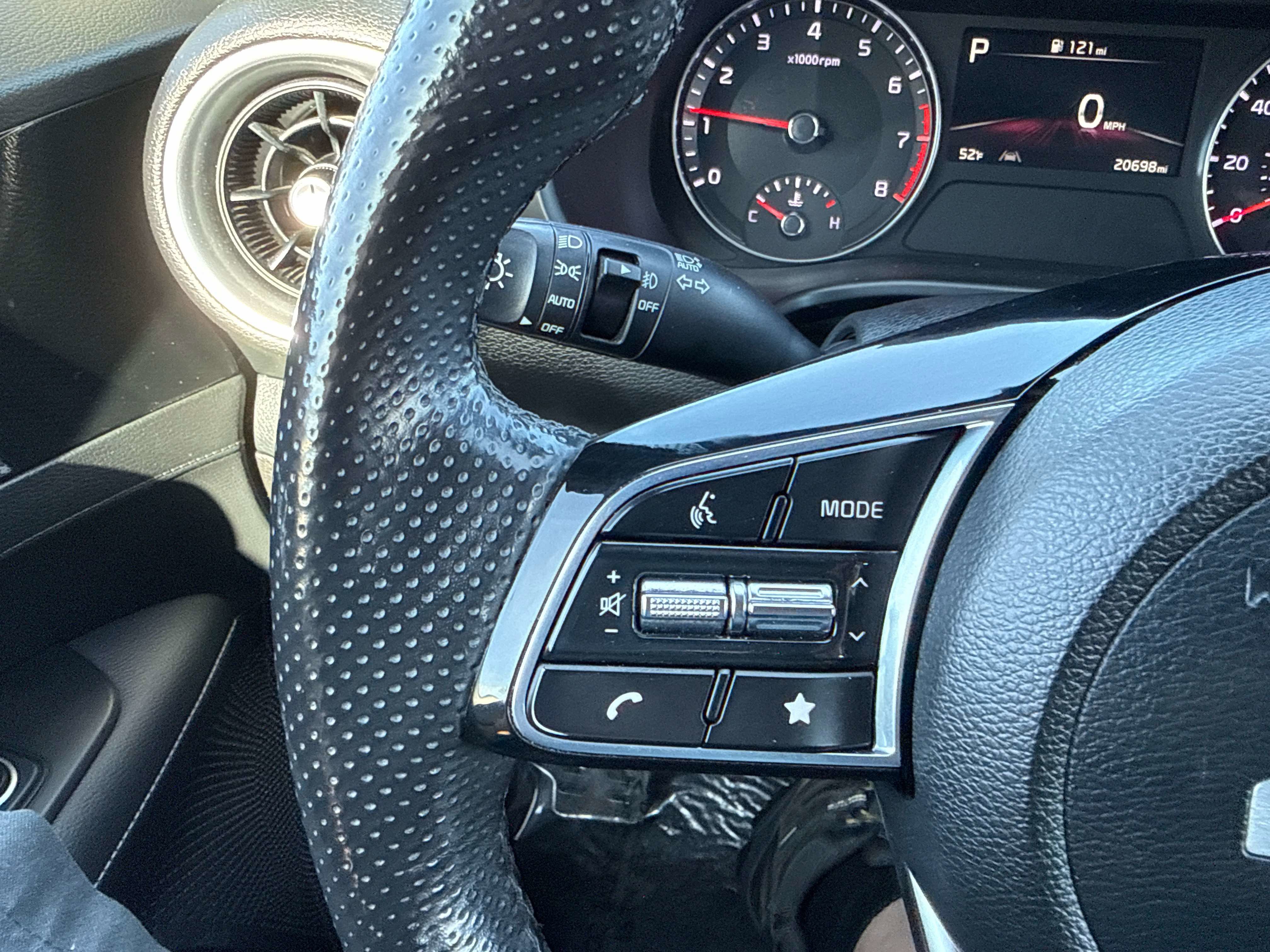 Used 2023 Kia Forte GT-Line FWD image 24