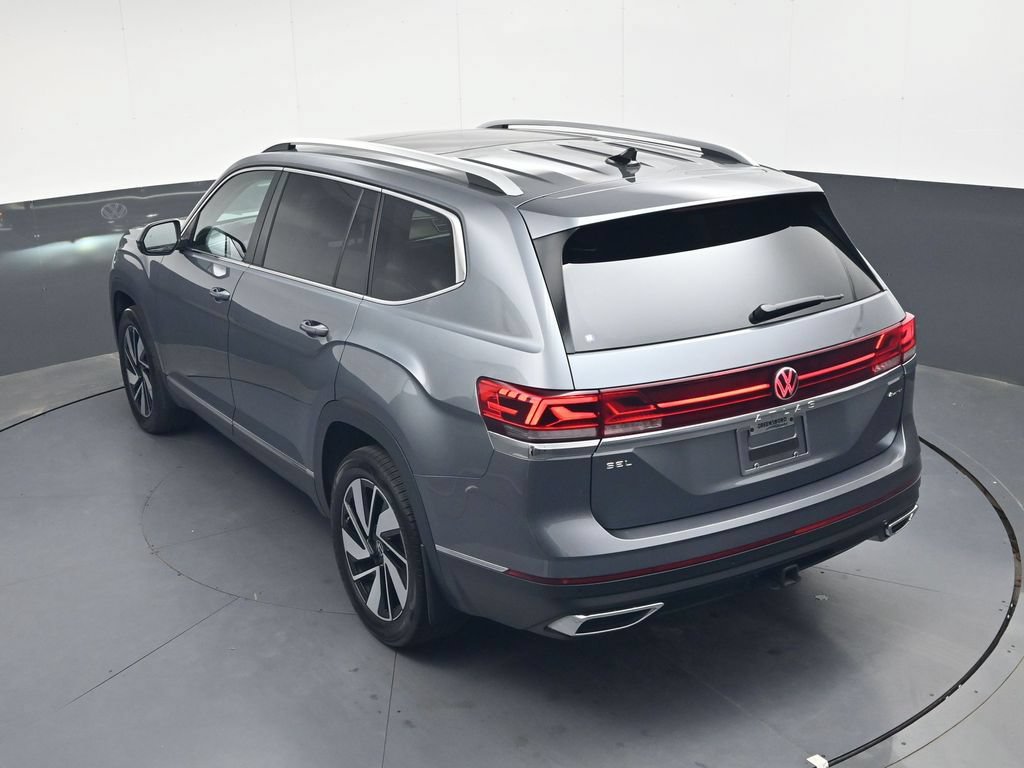 Used 2024 Volkswagen Atlas SEL AWD/4WD image 25