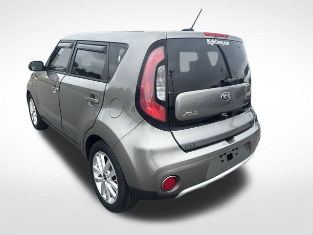Used 2017 Kia Soul + FWD image 3