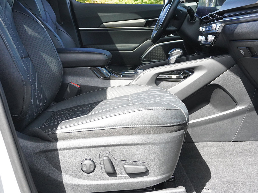 Used 2024 Kia Telluride SX X-Line AWD/4WD image 32