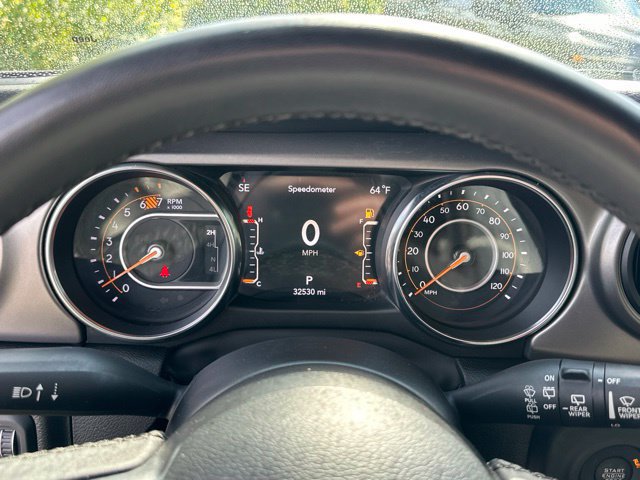 Used 2023 Jeep Wrangler Unlimited Sport AWD/4WD image 10