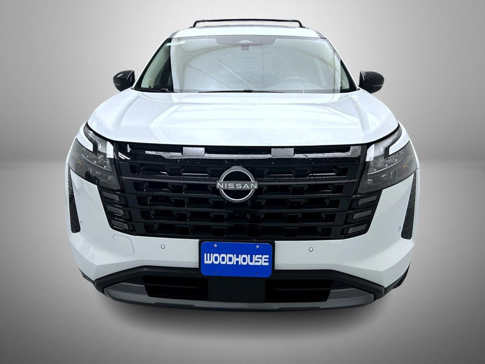 New 2026 Nissan Pathfinder SL image 2