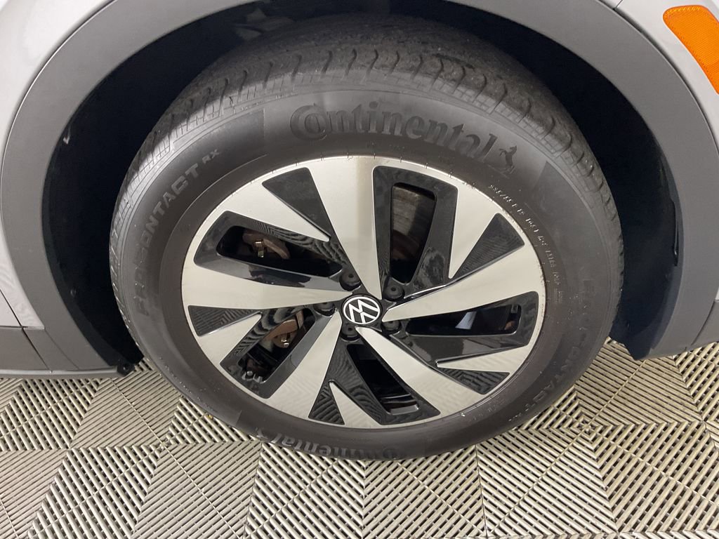 Used 2023 Volkswagen ID.4 Pro image 11