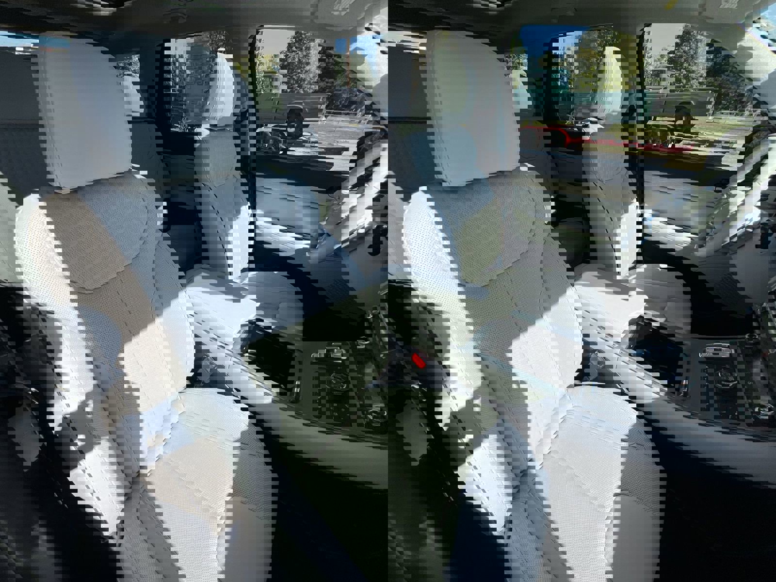 Used 2023 Hyundai Palisade Limited image 21