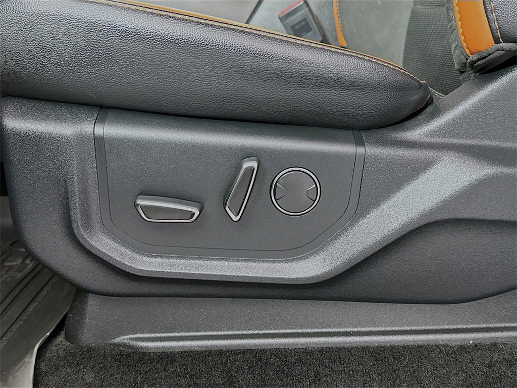 Used 2018 Ford F150 Raptor w/ Equipment Group 802A Luxury image 21