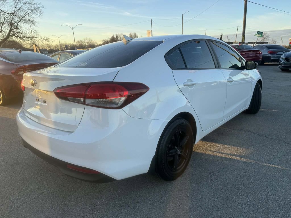 Used 2018 Kia Forte LX image 7
