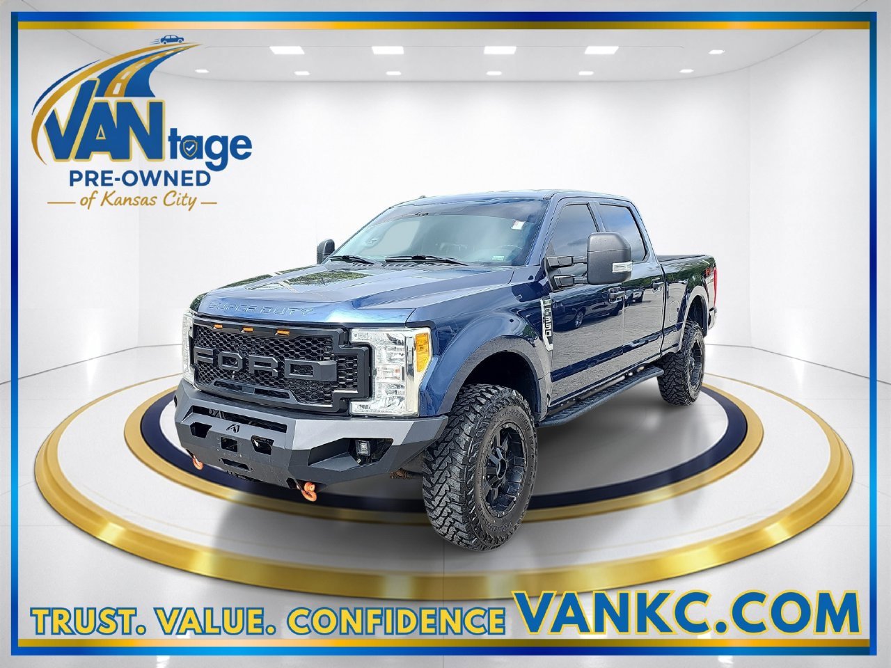Used 2017 Ford F350 XLT AWD/4WD image 1