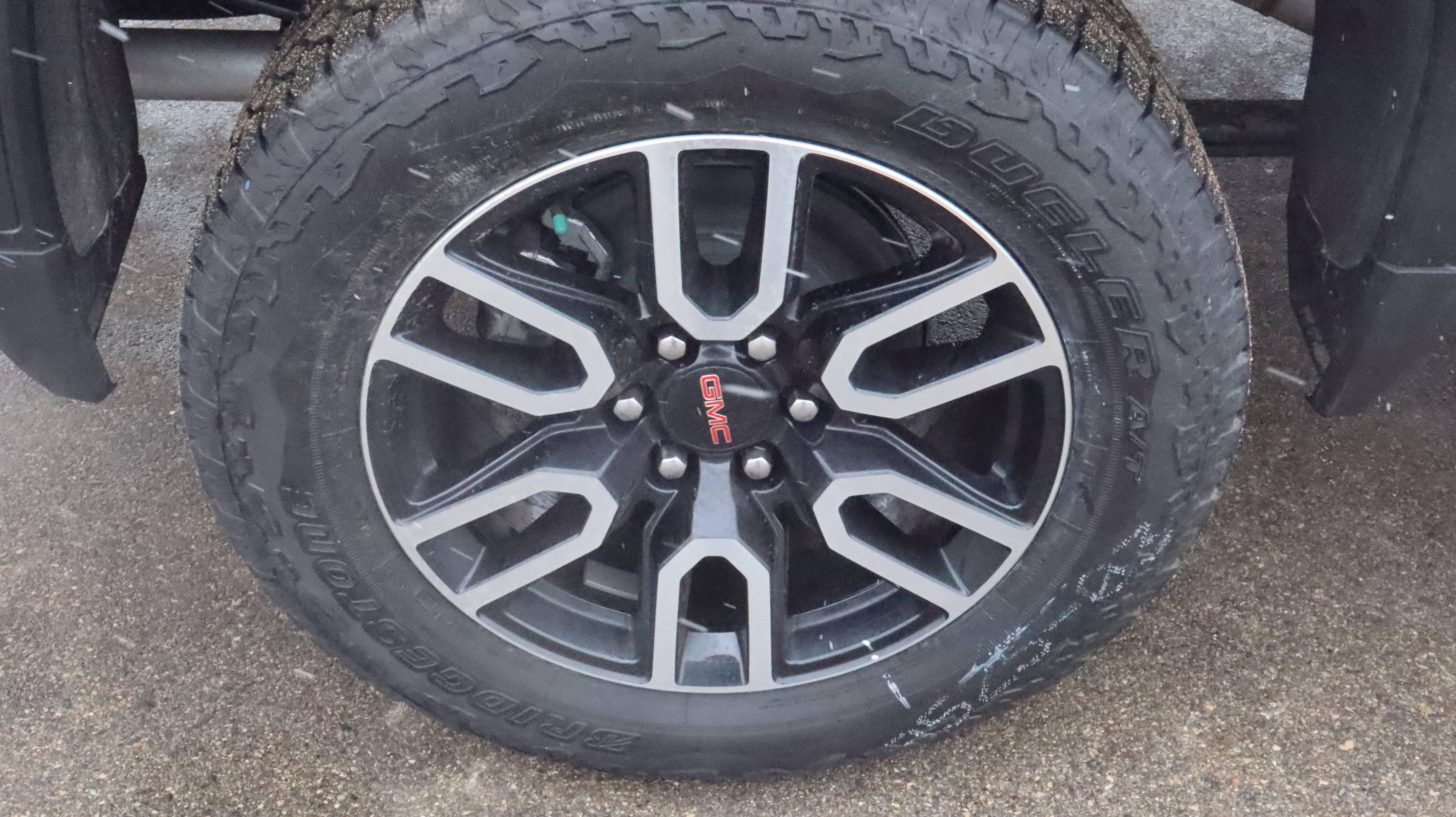 New 2026 GMC Sierra 1500 AT4 w/ AT4 Premium Package image 17