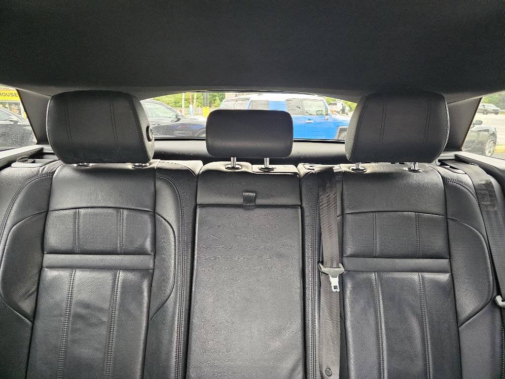Used 2020 Land Rover Range Rover Evoque SE AWD/4WD image 24