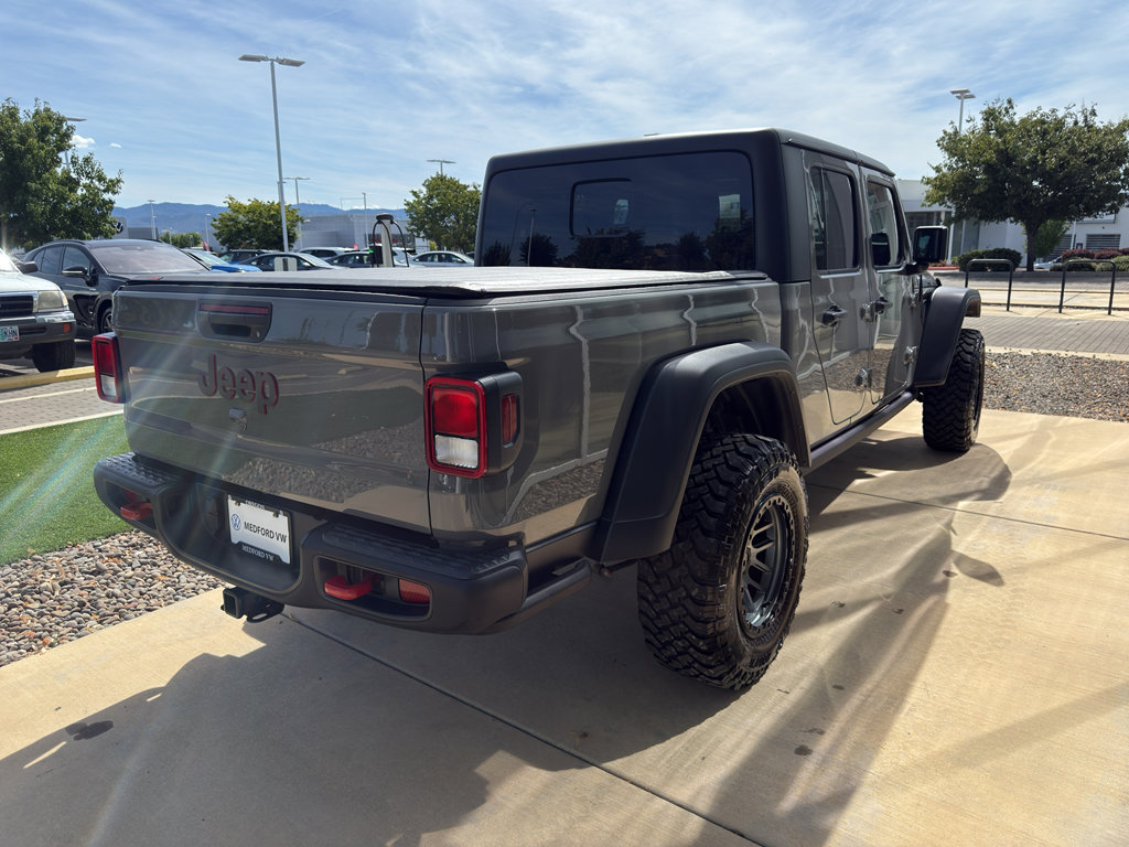 Used 2022 Jeep Gladiator Rubicon w/ Cold Weather Group image 4
