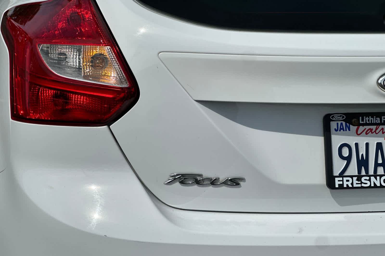 Used 2014 Ford Focus SE FWD image 25