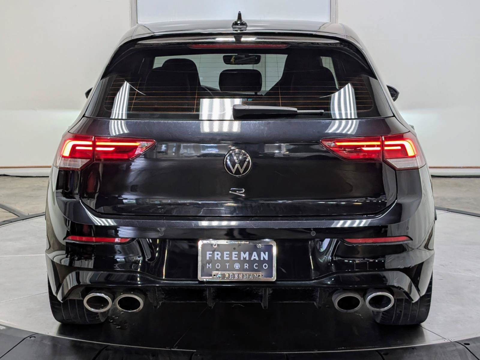 Used 2022 Volkswagen Golf R AWD/4WD image 8