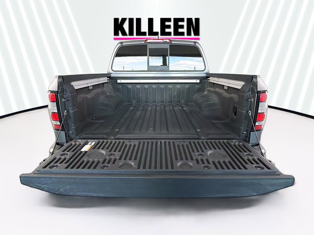 Used 2022 Nissan Frontier SV RWD image 26