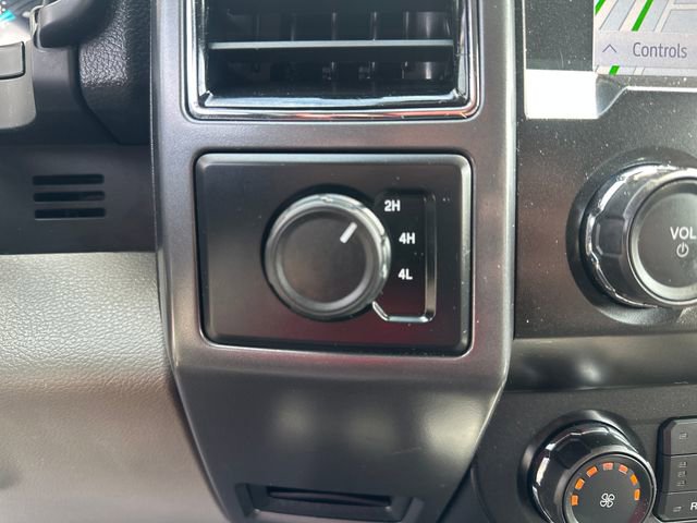 Used 2019 Ford F150 XLT w/ Equipment Group 302A Luxury AWD/4WD image 20
