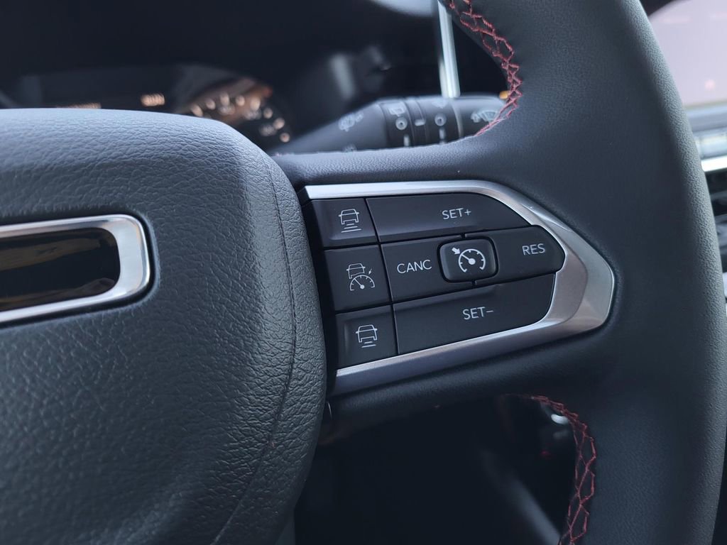 New 2026 Jeep Compass Trailhawk image 18