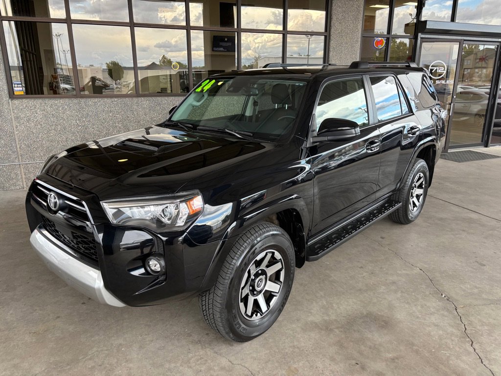 Used 2024 Toyota 4Runner TRD Off-Road image 1