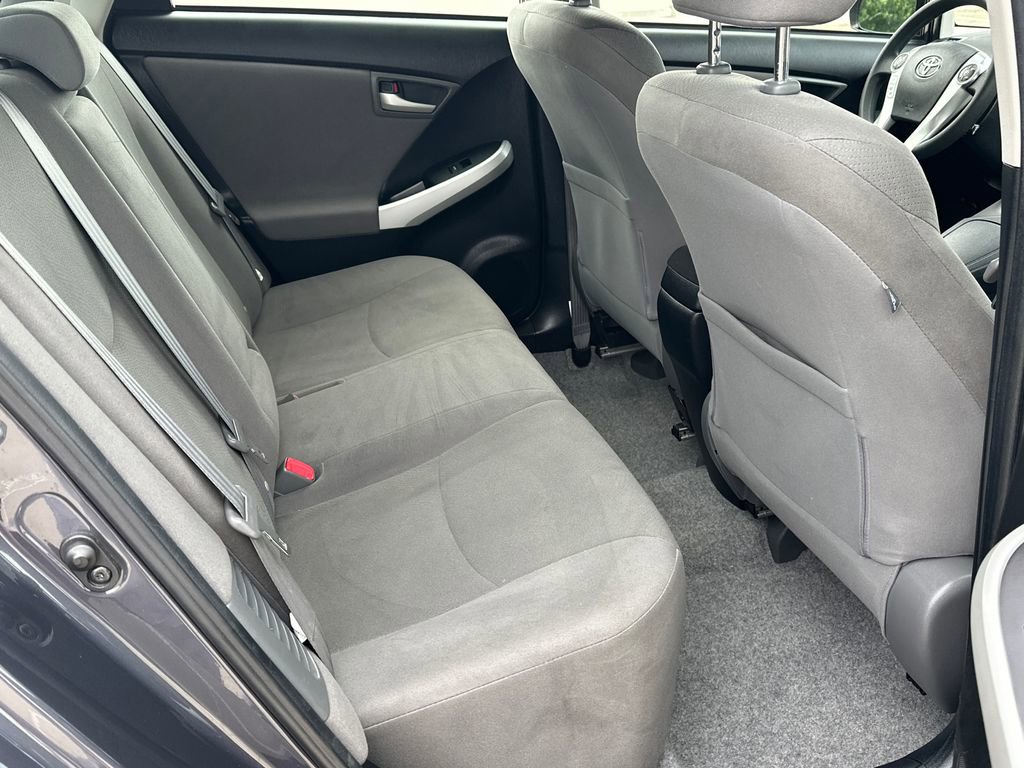 Used 2013 Toyota Prius Three w/ Preferred Accessory Pkg FWD image 14