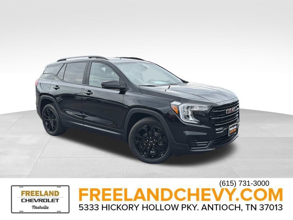 Used 2022 GMC Terrain SLE w/ Driver Convenience Package