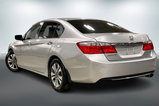 Used 2015 Honda Accord LX image 12