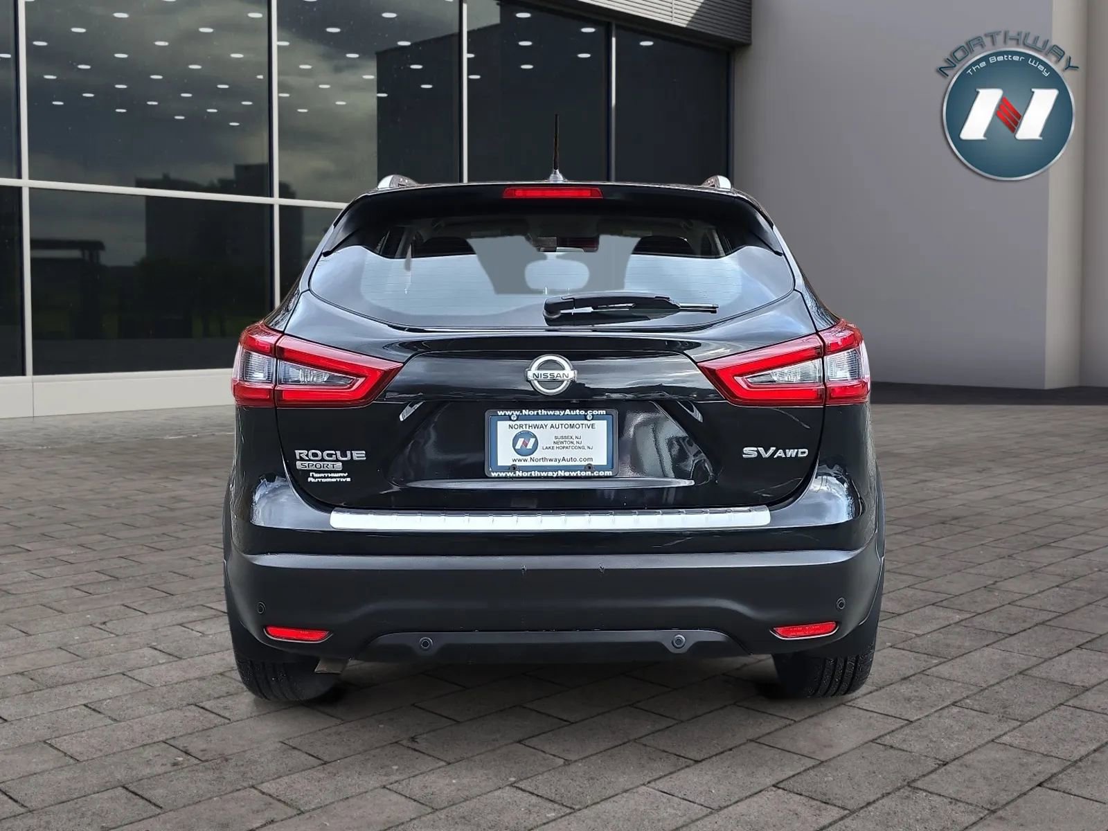 Used 2020 Nissan Rogue Sport SV image 4