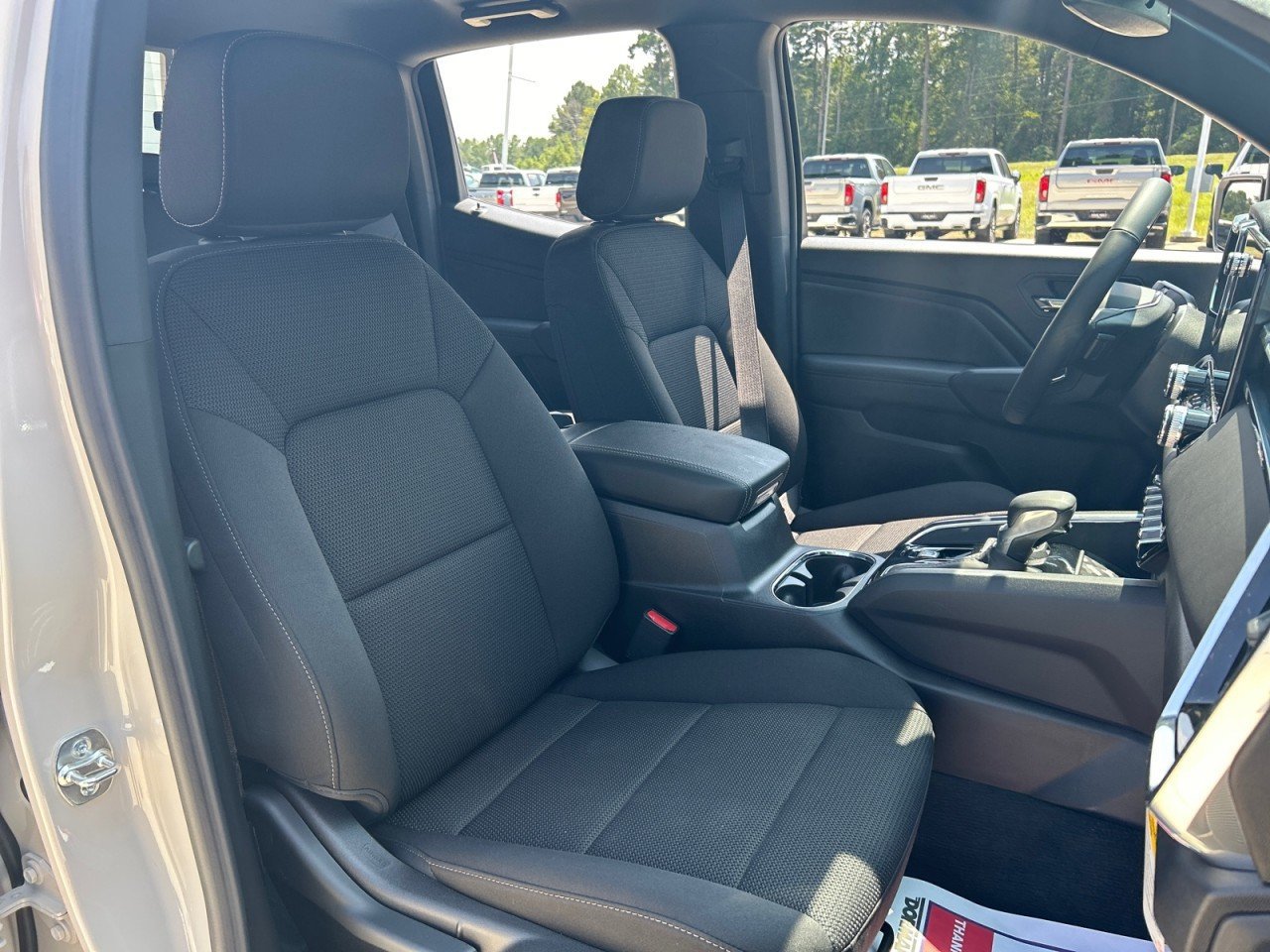 New 2026 GMC Canyon Elevation w/ Convenience Package RWD image 19
