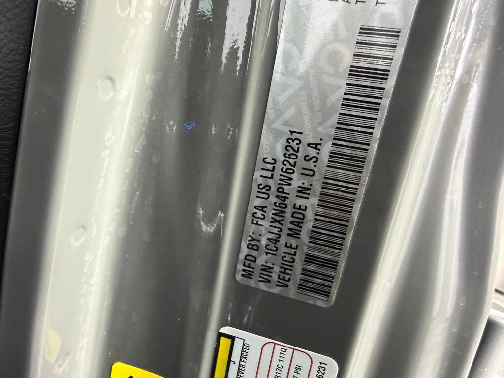 Used 2023 Jeep Wrangler Unlimited AWD/4WD image 42