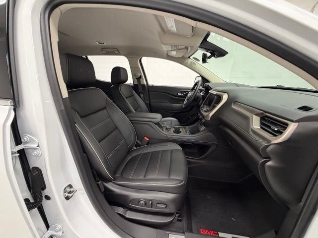Certified 2023 GMC Acadia Denali w/ Denali Technology Package FWD image 26