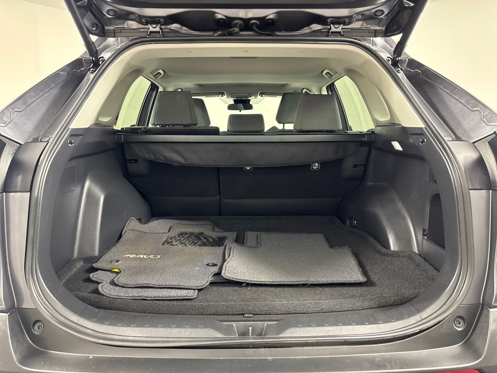 Certified 2024 Toyota RAV4 XLE w/ Convenience Package FWD image 31