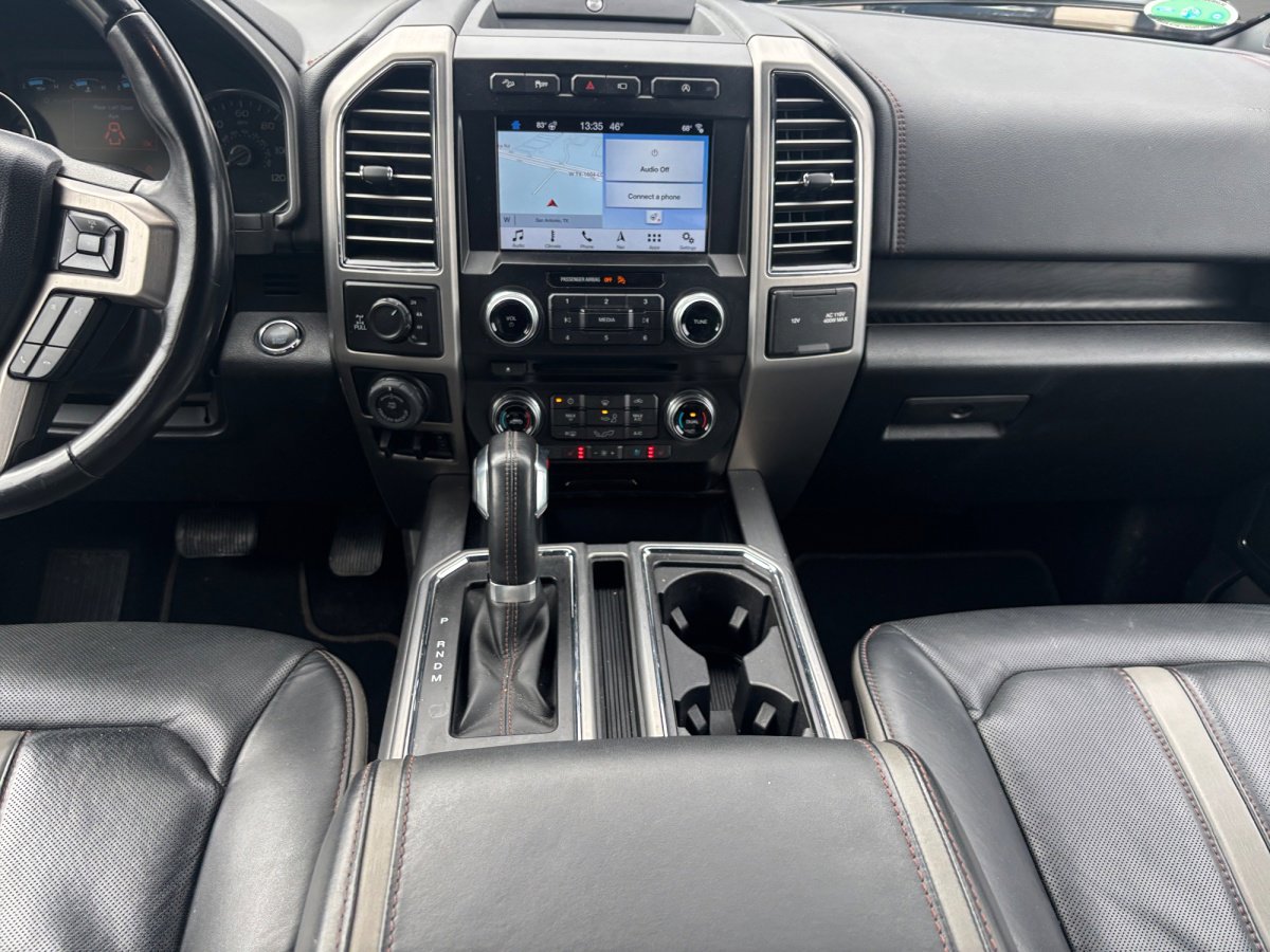 Used 2018 Ford F150 Platinum w/ Equipment Group 701A Luxury image 3