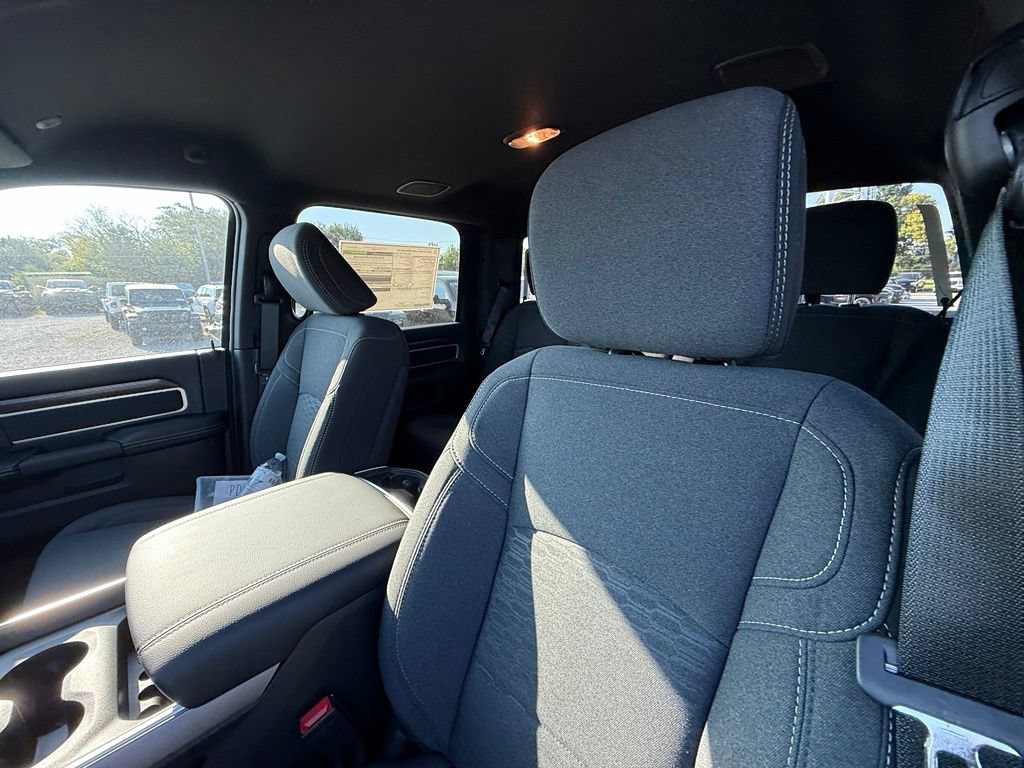 New 2027 RAM 2500 Big Horn AWD/4WD image 14