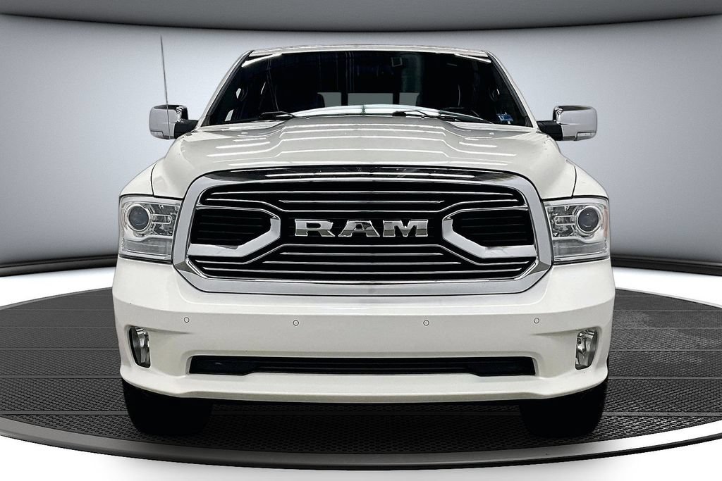 Used 2018 RAM 1500 Limited AWD/4WD image 2
