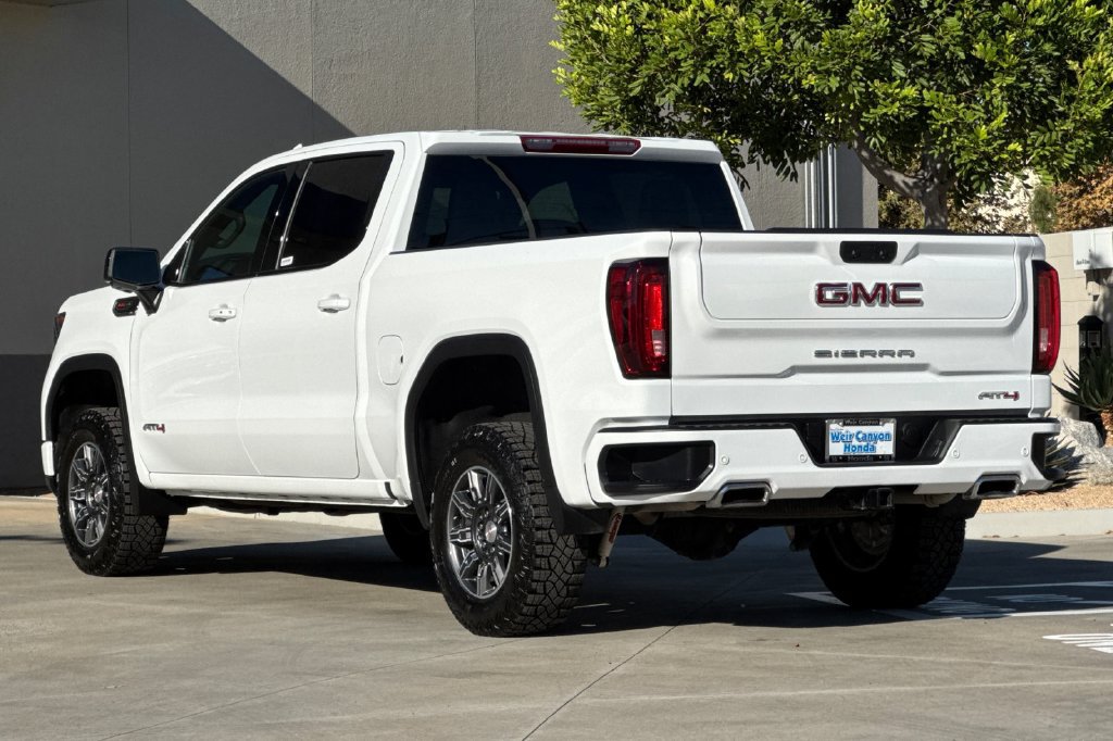 Used 2025 GMC Sierra 1500 AT4 AWD/4WD image 8
