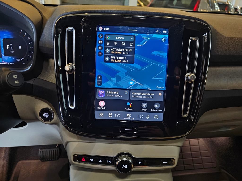 Certified 2023 Volvo XC40 B5 Plus w/ Driver Assist Package image 24