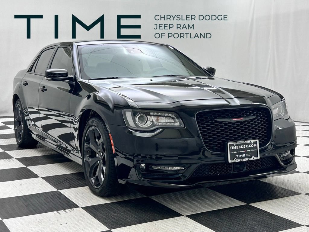 Used 2023 Chrysler 300 S w/ Comfort Group