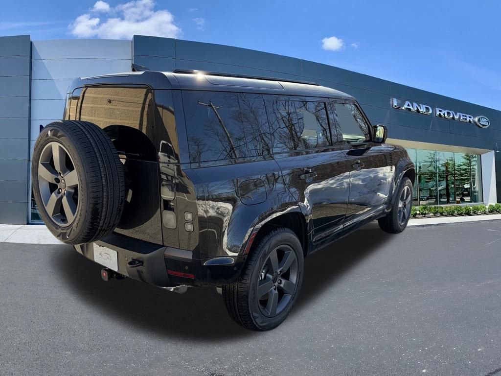 New 2026 Land Rover Defender 110 X-Dynamic SE image 8