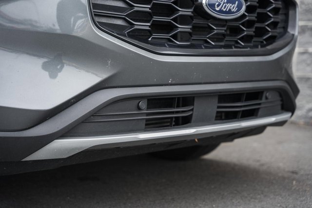 Used 2025 Ford Escape ST-Line image 14