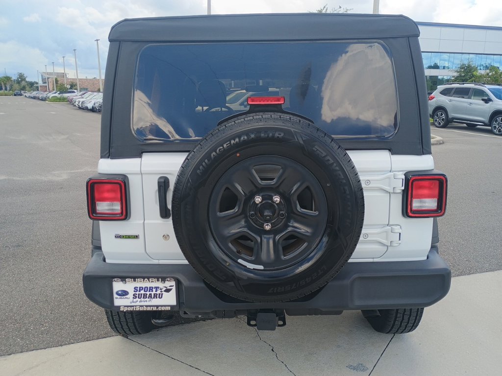 Used 2021 Jeep Wrangler Unlimited Sport AWD/4WD image 6