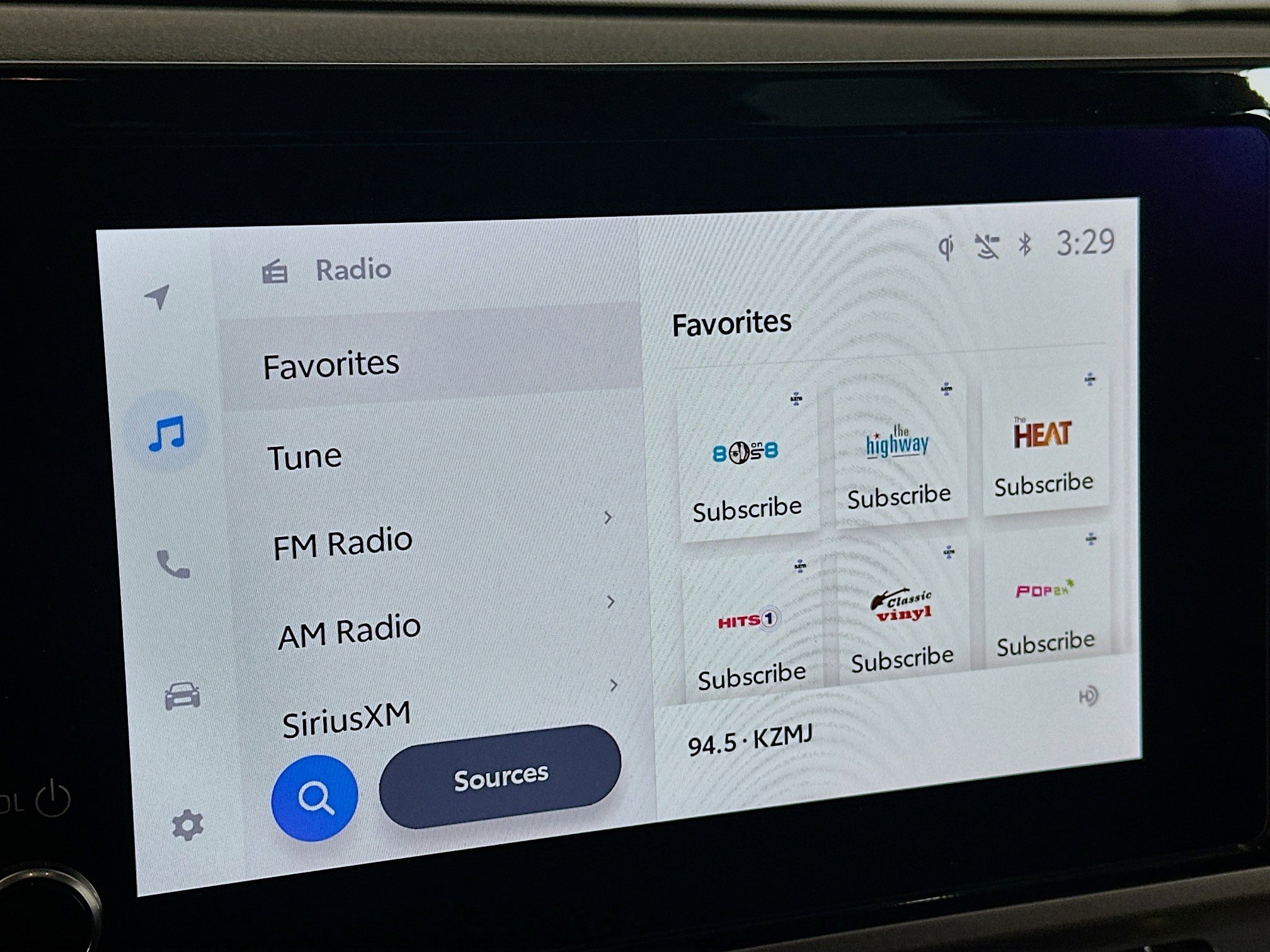 Used 2025 Toyota Camry LE image 21